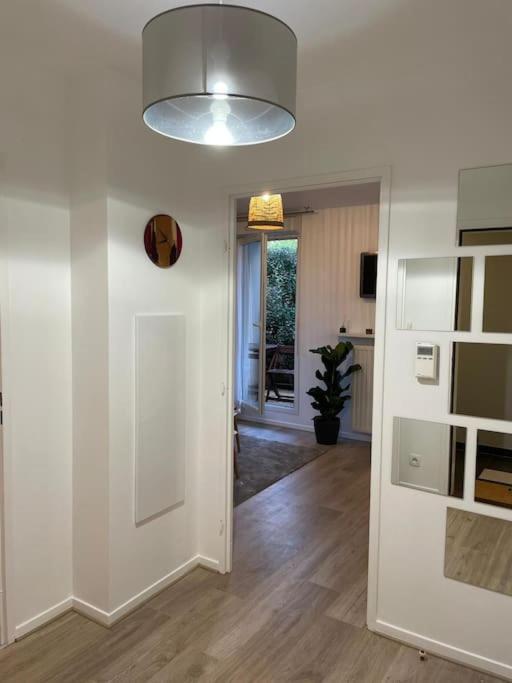 Studio 28 M2 & Jardin Privatif 20 M2 Montigny-le-Bretonneux Exterior photo